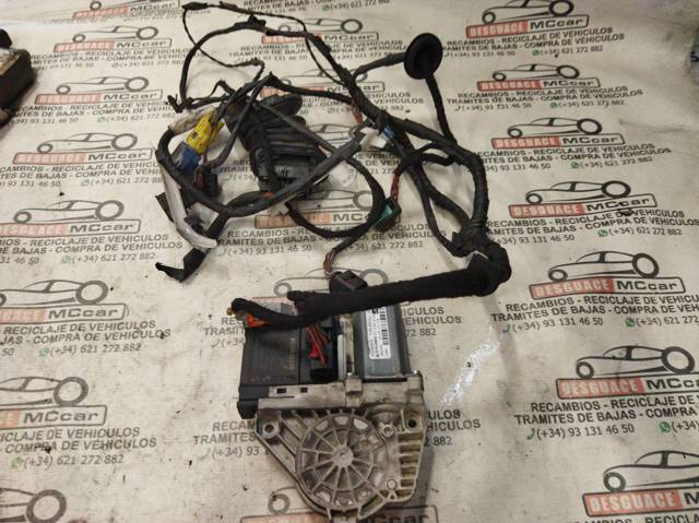 VAG 5P0837401N Motor del elevalunas eléctrico comprar Tarragona