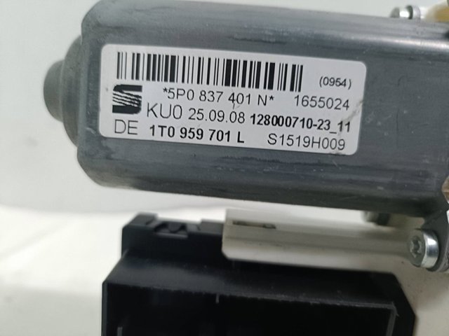 5P0837401N VAG Motor del elevalunas de la puerta delantera izquierda  disponible Alicante