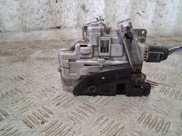 VAG 5P0839011 Cerradura de puerta trasera izquierda comprar Tarragona