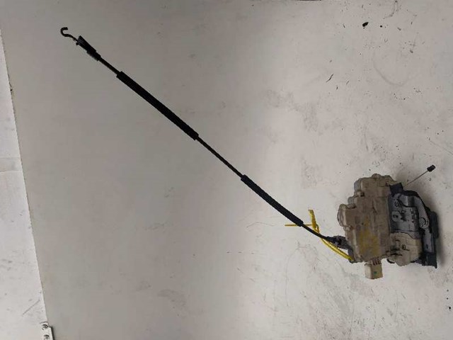 5P0839011 VAG Cerradura de puerta trasera izquierda  disponible Vigo