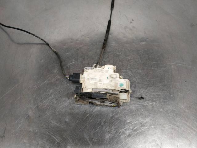 5P0839011 VAG Cerradura de puerta trasera izquierda  comprar en Oviedo