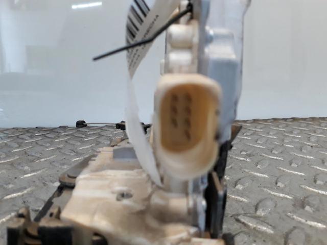 5P0839012 VAG Cerradura de la puerta trasera derecha  en stock Córdoba