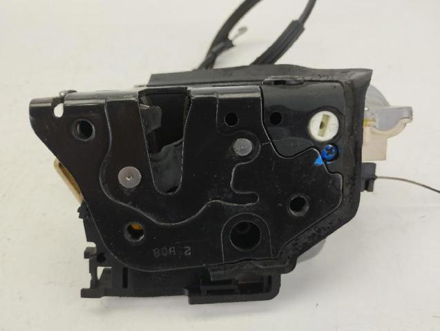 VAG 5P0839012 Cerradura de la puerta trasera derecha  en stock Salamanca