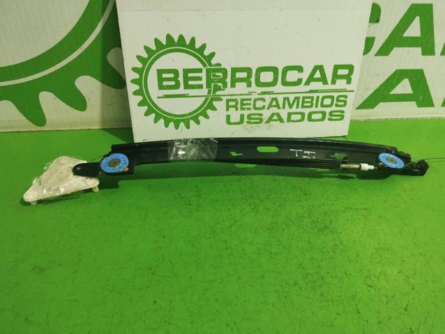 5P0839401 Motor del elevalunas de la puerta trasera izquierda comprar Girona