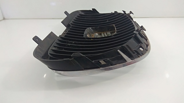 VAG 5P0853654 Parrilla comprar Barcelona