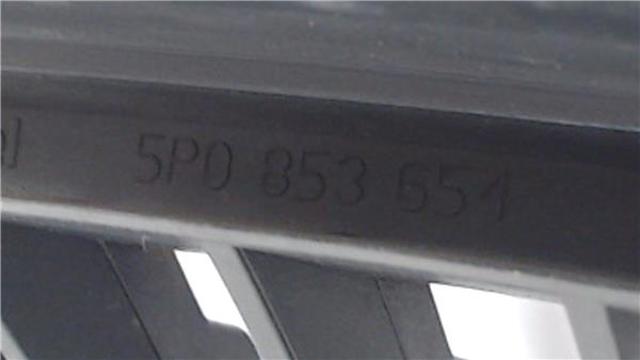 VAG 5P0853654 Parrilla  en stock Terrassa