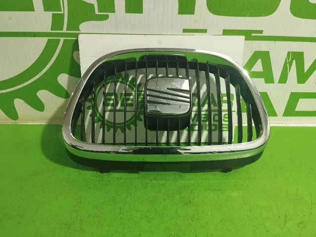 Rejilla frontal 5P0853654 VAG