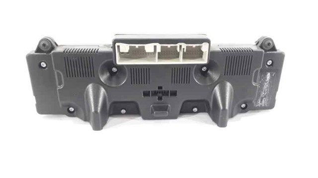 VAG 5P0907044B Unidad de control aire acondicionado  en stock Salamanca