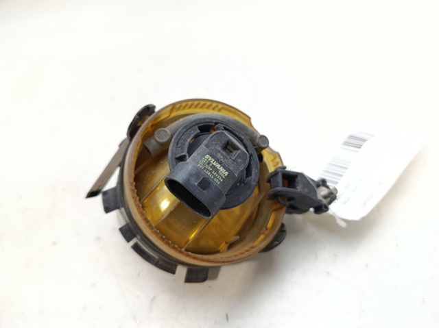 5P0941704 Faro antiniebla derecho  en stock Sabadell