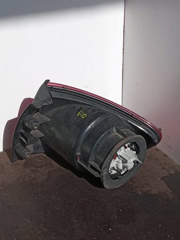 5P0945095D Piloto trasero izquierdo  disponible Málaga