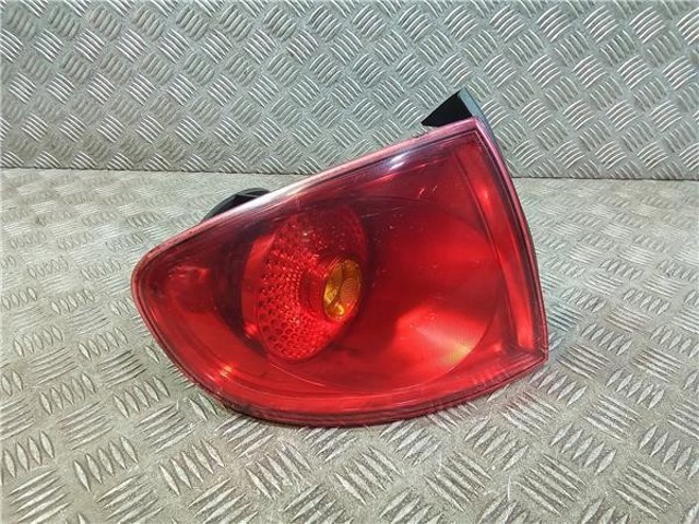 5P0945095D Piloto trasero izquierdo  en stock Sabadell
