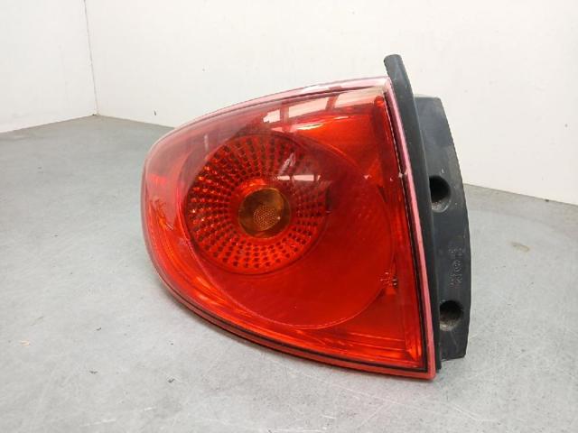 5P0945111B VAG Piloto trasero izquierdo  comprar en Lleida