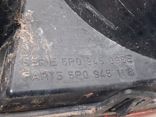 5P0945111B9B9 VAG Piloto trasero izquierdo  disponible Alicante