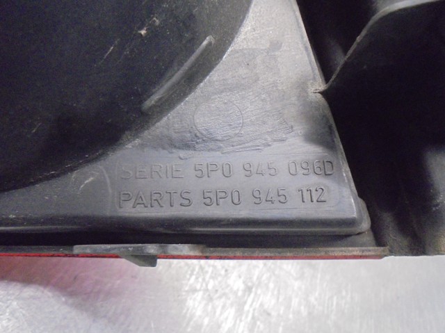VAG 5P0945112B Piloto trasero derecho  disponible Valladolid