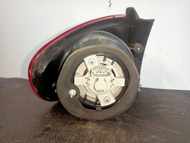 VAG 5P0945112B Piloto trasero derecho  disponible España