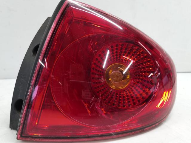 5P0945112B Piloto trasero derecho  en stock Sabadell
