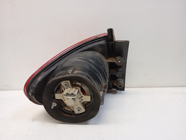 5P0945112B VAG Piloto trasero derecho  comprar en Lleida