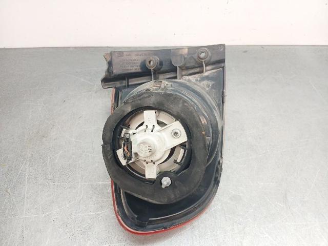 5P0945112B9B9 VAG Piloto trasero derecho  comprar en Lleida
