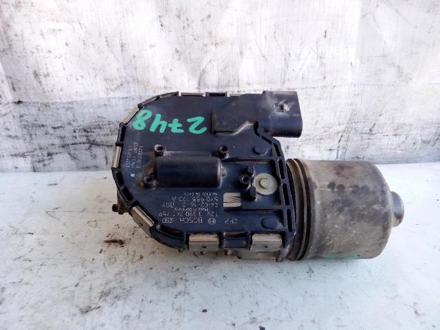 VAG 5P0955120A Motor limpiaparabrisas  en stock Terrassa