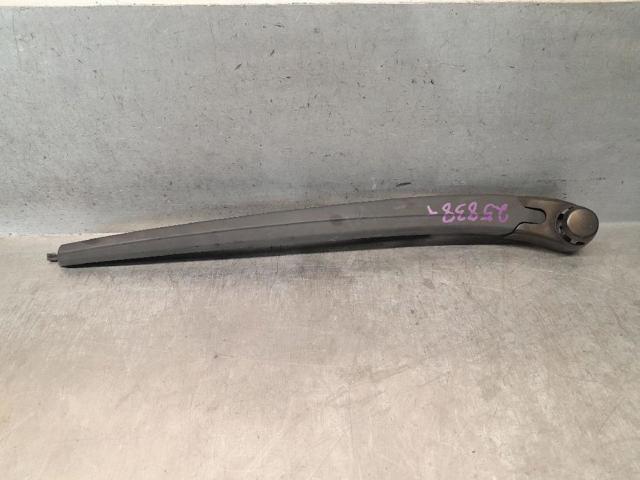 5P0955707B Brazo del limpiaparabrisas trasero  disponible Málaga