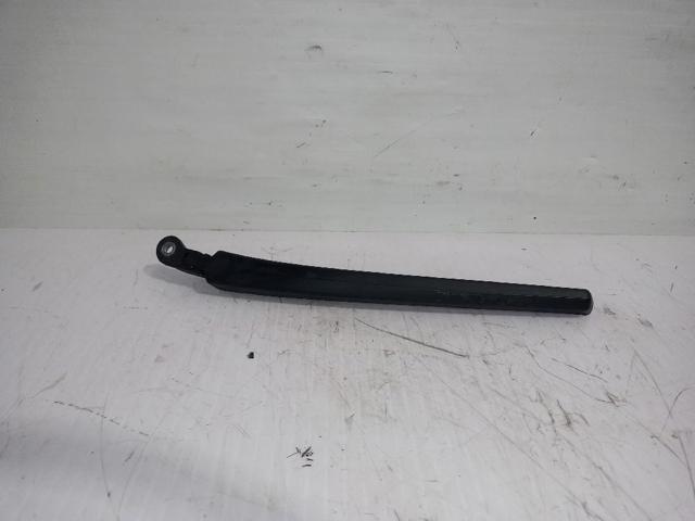 VAG 5P0955707B Brazo del limpiaparabrisas trasero  disponible Valladolid