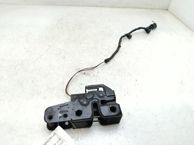 Cerradura del capó de motor Seat Toledo III (5P2)