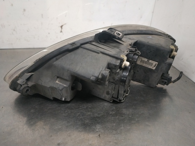 Faro delantero derecho Seat Altea  (5P5, 5P8)