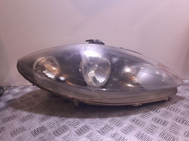 5P1941006D VAG Faro derecho  comprar en Jaén
