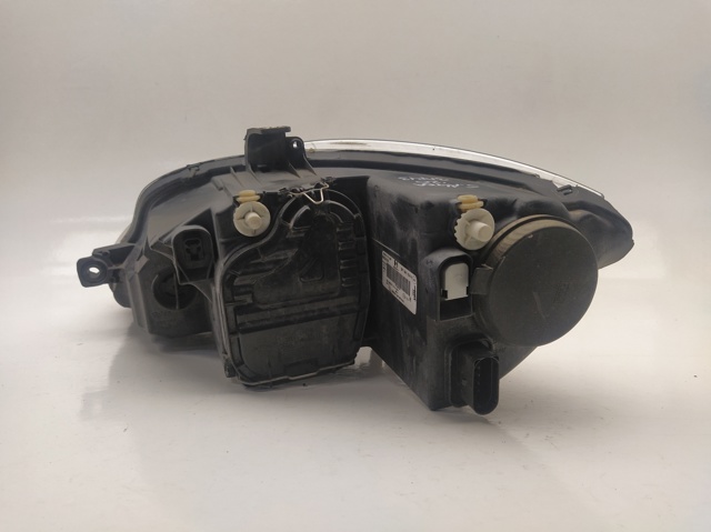 5P1941034A VAG Faro derecho  comprar en Jaén