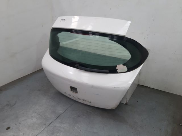 5P5827024 Puerta trasera del maletero (portón trasero)  comprar en Pontevedra