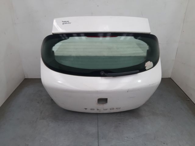 5P5827024 VAG Puerta trasera  en stock Córdoba