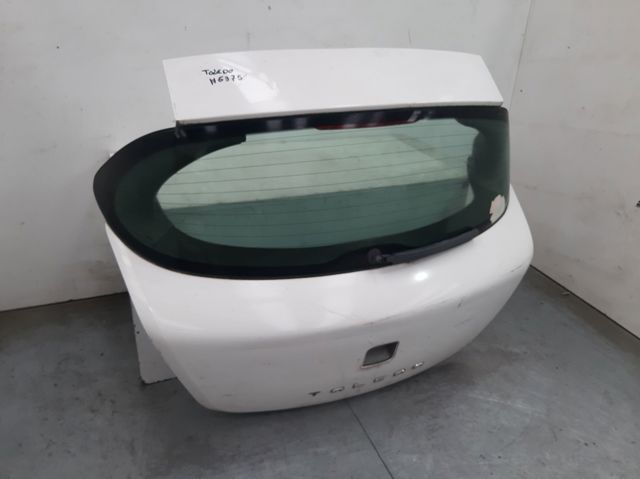 VAG 5P5827024 Puerta trasera  en stock Valencia