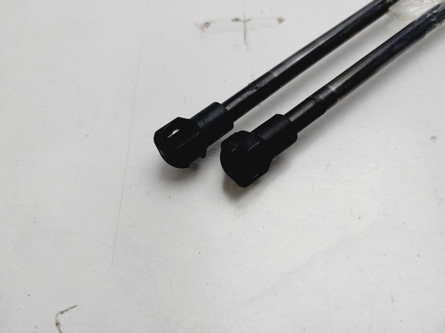 5P5827550A VAG Amortiguador de la tapa del maletero  comprar en Jaén