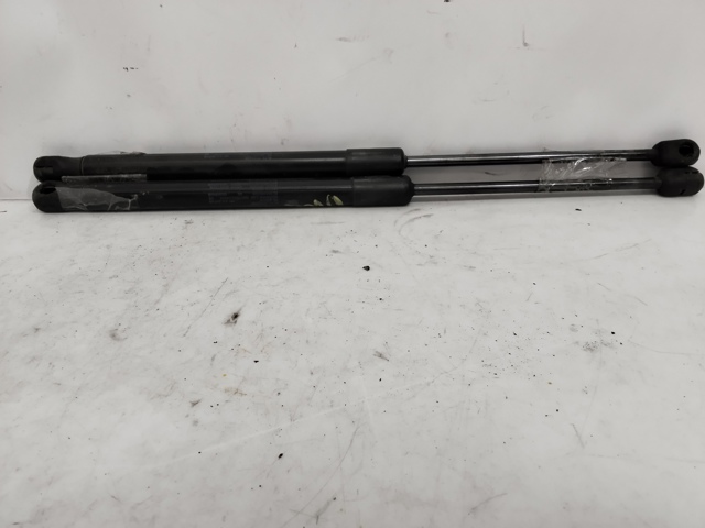 VAG 5P8827550 Amortiguador de la tapa del maletero  disponible Valladolid