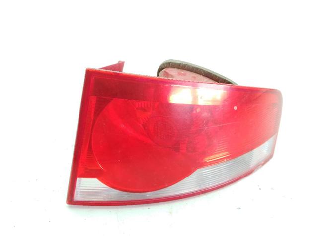 5P8945096A VAG Piloto trasero exterior derecho  en stock Gandía