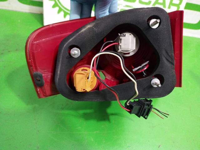 VAG 5P8945096A Piloto trasero exterior derecho comprar Barcelona