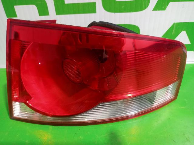 5P8945096A Piloto trasero exterior derecho  comprar en Zaragoza