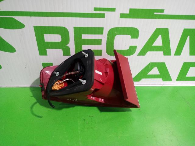 5P8945096A VAG Piloto trasero exterior derecho  comprar en Oviedo