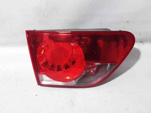 5P8945107B Piloto trasero interior izquierdo  disponible Burgos