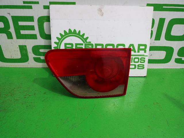 5P8945108B VAG Piloto trasero interior derecho  disponible Alicante