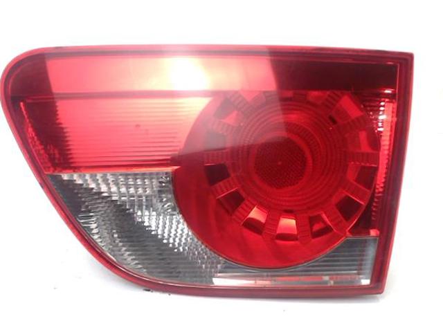 5P8945108B Piloto trasero interior derecho  en stock Sabadell
