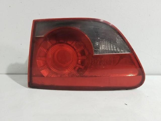 5P8945108B Piloto trasero interior derecho  comprar en Zaragoza