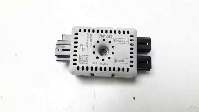 5Q0035570 Amplificador de señal de antena comprar Almería