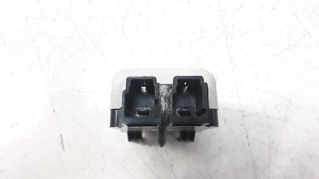 5Q0035570 Amplificador de señal de antena comprar Sevilla