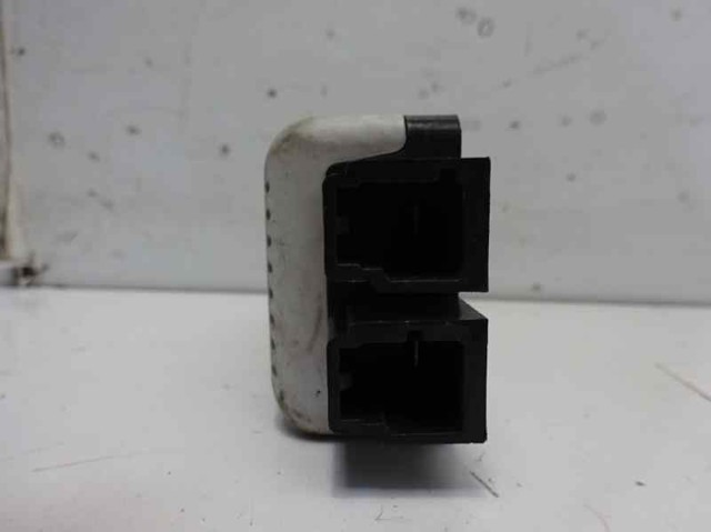 5Q0035570 VAG Amplificador de señal de antena comprar Madrid
