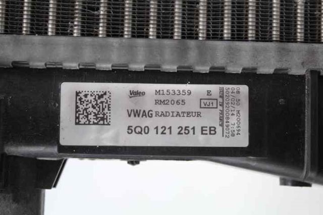 5Q0121251EB VAG Radiador de refrigeración del motor  comprar en Jaén