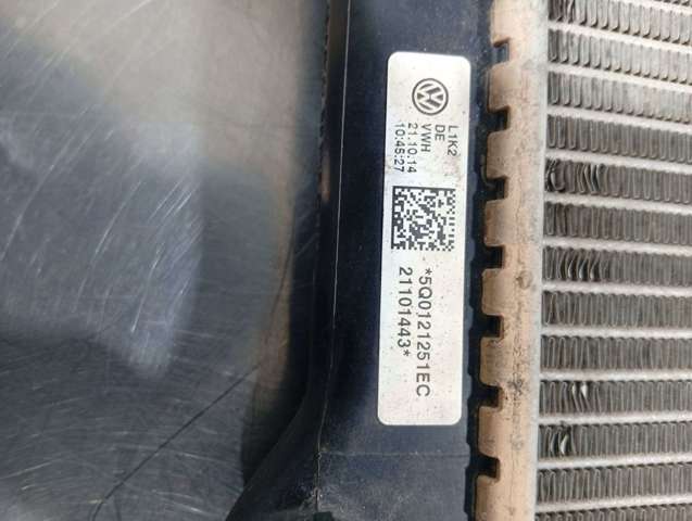 VAG 5Q0121251EC Radiador de refrigeración del motor  comprar en Ponferrada