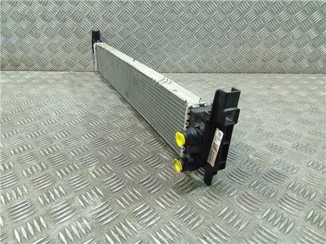 VAG 5Q0121251EH Radiador adicional de refrigeración del motor  comprar en Murcia
