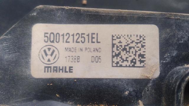 5Q0121251EL Radiador adicional de refrigeración del motor  comprar en Reus