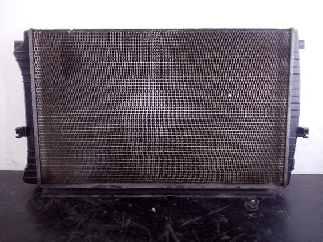 VAG 5Q0121251EM Radiador de refrigeración del motor  comprar en Ponferrada